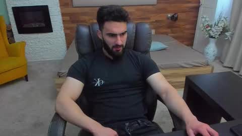 Snapshot of micahlane chatting on February 2026 06:00:02 AM MicahLane online show from February 2026 06:00:02 AM