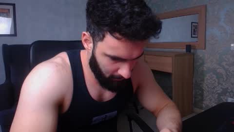 Snapshot of micahlane chatting on March 2026 05:35:01 AM MicahLane online show from March 2026 05:35:01 AM