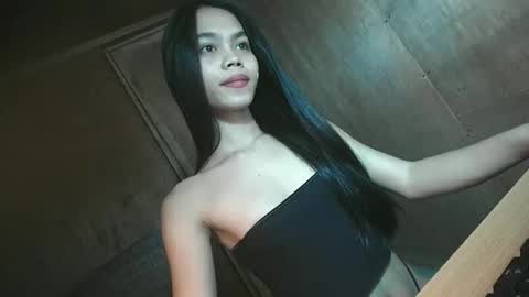 Mica online show from October 2025 12:20:02 AM