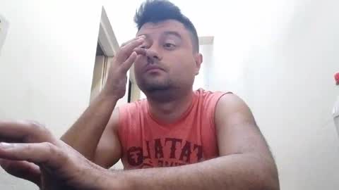 Snapshot of micarranox chatting on January 2025 07:52:01 PM micarranox online show from January 2025 07:52:01 PM