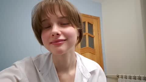 Luna online show from October 2025 04:24:02 PM