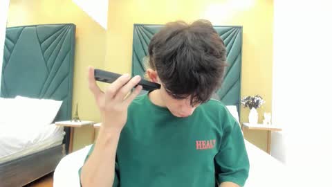 Michael online show from March 2026 07:58:02 PM