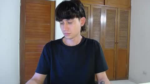 Snapshot of michaeel_blue chatting on June 2026 12:19:02 AM Michael online show from June 2026 12:19:02 AM