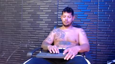 Snapshot of michael_daviss1 chatting on March 2025 01:57:02 PM Michael Daviss online show from March 2025 01:57:02 PM