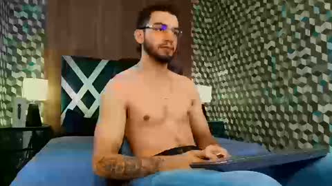 Michael Stevens online show from September 2025 08:42:02 PM