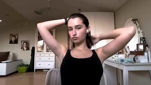 Snapshot of michael_pors chatting on October 2025 02:25:01 PM Emily online show from October 2025 02:25:01 PM