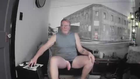 Snapshot of michael_remington chatting on February 2026 05:07:02 PM michael_remington online show from February 2026 05:07:02 PM