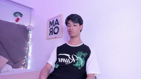 michael_vidal online show from November 2025 08:02:02 PM