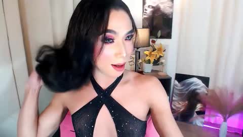 michaelagoddess online show from December 2025 08:45:01 AM
