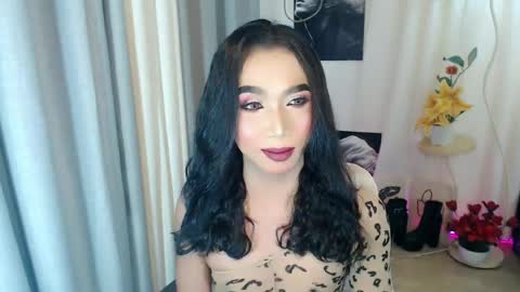 michaelagoddess online show from May 2026 10:29:01 PM