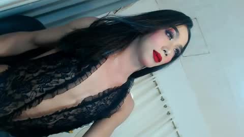 michaelagoddess online show from May 2026 12:05:01 AM