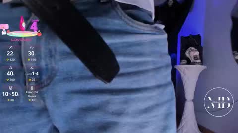 Snapshot of michaelbear_ chatting on October 2025 04:46:01 PM Michael online show from October 2025 04:46:01 PM