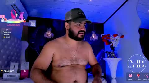 Snapshot of michaelbear_ chatting on November 2025 02:28:01 PM Michael online show from November 2025 02:28:01 PM