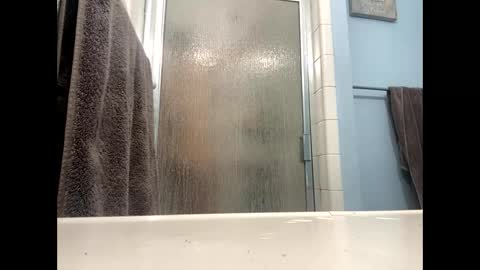 Snapshot of michaelcalif818 chatting on November 2025 03:06:01 AM DMCA online show from November 2025 03:06:01 AM