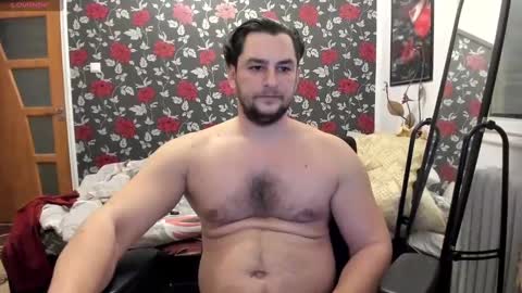 Snapshot of michaelragnar90 chatting on January 2025 03:36:02 PM michaelragnar90 online show from January 2025 03:36:02 PM