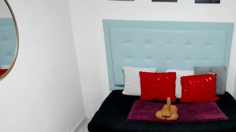 Snapshot of michel_rous_la_mas_caliente chatting on September 2025 01:49:02 PM michel_rous_la_mas_caliente online show from September 2025 01:49:02 PM