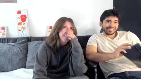 Snapshot of michelandchris chatting on December 2025 12:25:01 PM MichelandChris online show from December 2025 12:25:01 PM