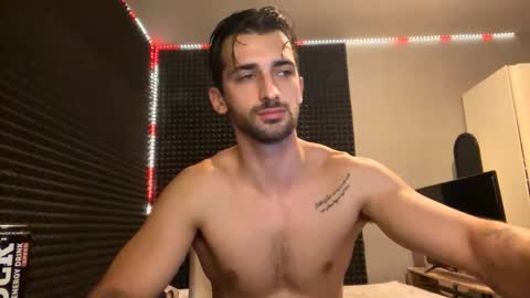 Snapshot of michelemagnetico chatting on September 2025 11:21:01 PM michelemagnetico online show from September 2025 11:21:01 PM