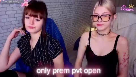 Snapshot of michelewild chatting on March 2026 01:36:02 PM Michele online show from March 2026 01:36:02 PM