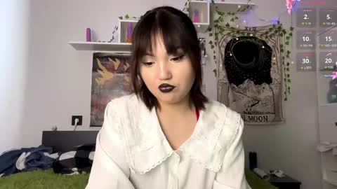 Snapshot of michelinahollenbach chatting on February 2026 10:05:01 AM Suki online show from February 2026 10:05:01 AM