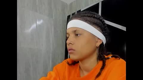 michell_rs online show from January 2025 03:58:02 AM