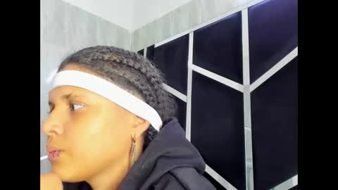 michell_rs online show from March 2025 09:51:02 AM