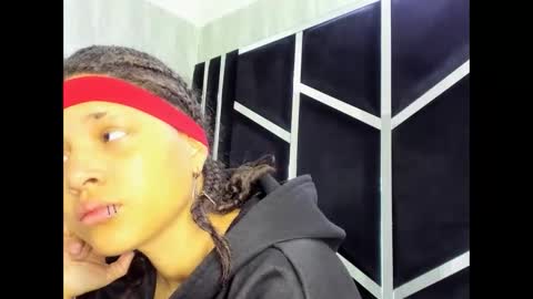 michell_rs online show from March 2025 01:14:02 AM