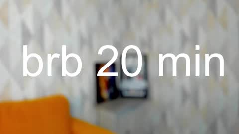 Snapshot of michelle_blond chatting on January 2025 10:50:02 AM michelle_blond online show from January 2025 10:50:02 AM