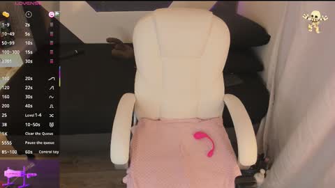 Snapshot of michelle_cutee_ chatting on November 2025 08:31:01 PM michelle_cutee_ online show from November 2025 08:31:01 PM