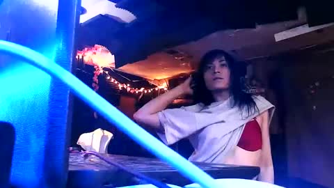 Snapshot of michelle_flowers chatting on November 2025 04:22:02 AM michelle_flowers online show from November 2025 04:22:02 AM