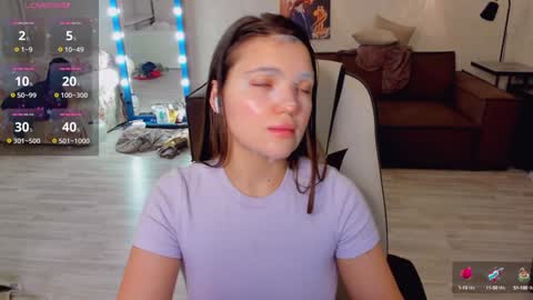Snapshot of michelle_mir chatting on December 2024 07:32:02 PM Michelle online show from December 2024 07:32:02 PM