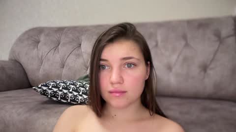 Snapshot of michelle_mir chatting on February 2025 12:28:01 AM Michelle online show from February 2025 12:28:01 AM
