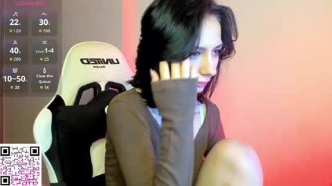 ichelle online show from October 2025 01:14:02 AM