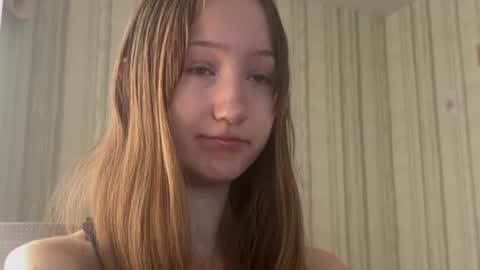 michelle_neely online show from October 2025 08:01:01 AM
