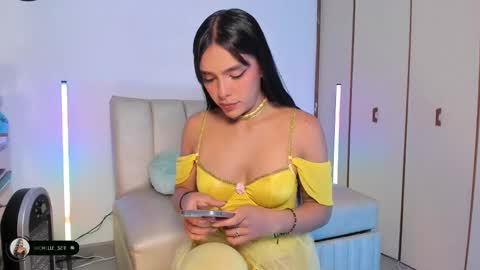 Snapshot of michelle_se chatting on March 2026 06:12:01 PM Michelle online show from March 2026 06:12:01 PM