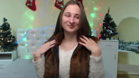 Snapshot of michellee11 chatting on December 2024 12:16:02 PM Michel online show from December 2024 12:16:02 PM