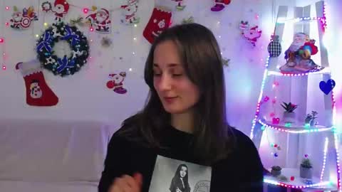 Snapshot of michellee11 chatting on December 2024 12:16:02 PM Michel online show from December 2024 12:16:02 PM