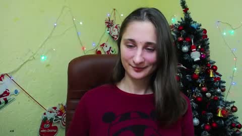 Snapshot of michellee11 chatting on January 2025 12:20:01 PM Michel online show from January 2025 12:20:01 PM