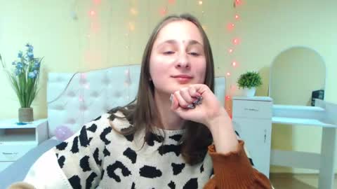 Snapshot of michellee11 chatting on January 2025 03:04:01 PM Michel online show from January 2025 03:04:01 PM