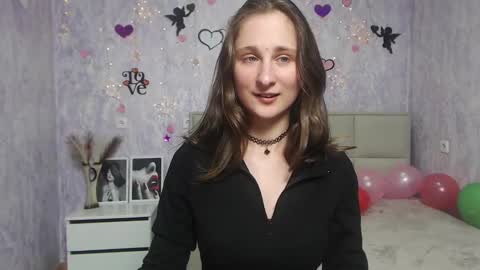 Snapshot of michellee11 chatting on January 2025 04:38:01 PM Michel online show from January 2025 04:38:01 PM