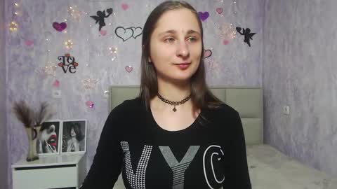 Snapshot of michellee11 chatting on February 2025 12:06:02 PM Michel online show from February 2025 12:06:02 PM