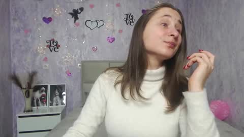 Snapshot of michellee11 chatting on February 2025 12:17:02 PM Michel online show from February 2025 12:17:02 PM