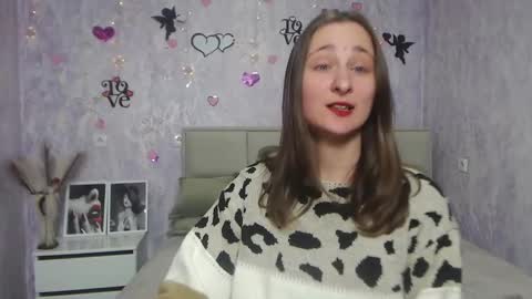 Snapshot of michellee11 chatting on February 2025 03:17:02 PM Michel online show from February 2025 03:17:02 PM