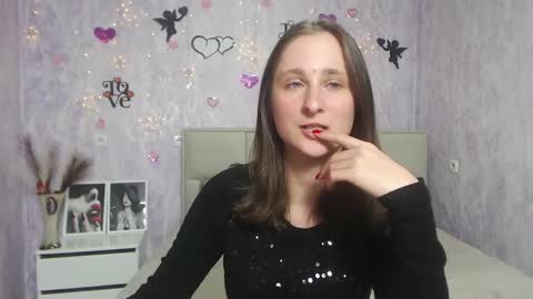 Snapshot of michellee11 chatting on March 2025 03:07:02 PM Michel online show from March 2025 03:07:02 PM