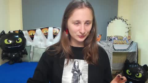 Snapshot of michellee11 chatting on October 2025 12:09:01 PM Michel online show from October 2025 12:09:01 PM