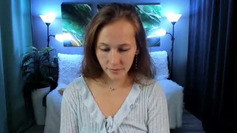 Snapshot of michelleortis chatting on September 2025 01:38:02 PM MichelleOrtis online show from September 2025 01:38:02 PM