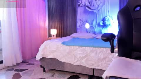 michellepreston_ online show from June 2026 12:08:01 PM