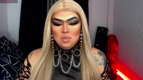 Snapshot of michellevixen921 chatting on November 2025 12:00:02 AM Michelle online show from November 2025 12:00:02 AM