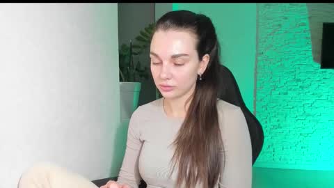 Snapshot of michelliibeautiful chatting on October 2025 03:57:02 PM Michellee online show from October 2025 03:57:02 PM