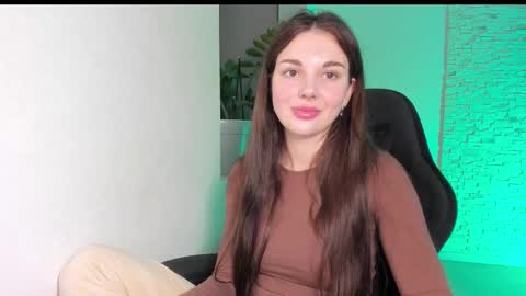 Snapshot of michelliibeautiful chatting on November 2025 05:24:01 PM Michellee online show from November 2025 05:24:01 PM